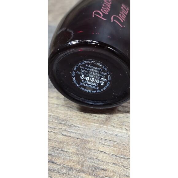 Avon Passion Dance 50ml EDT Spray 95-100% Full - Picture 4 of 4